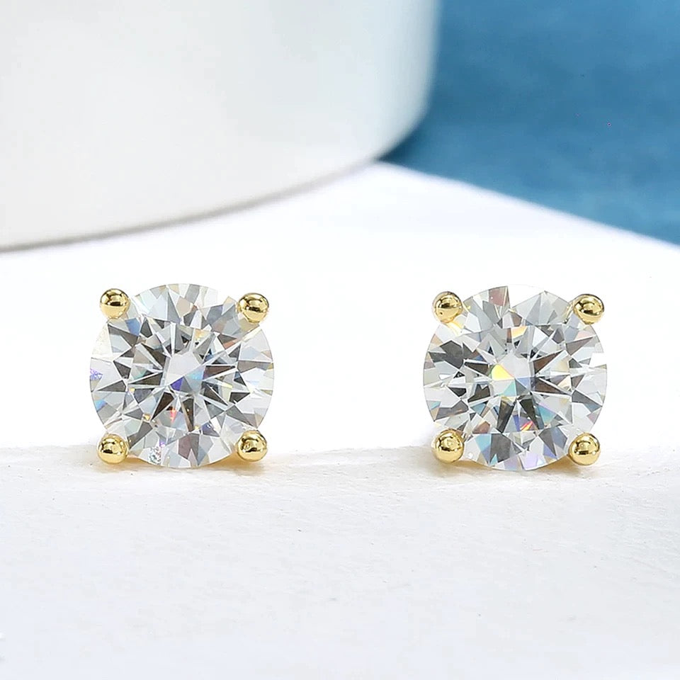 Your Valentine’s Day Gift Guide Is Here