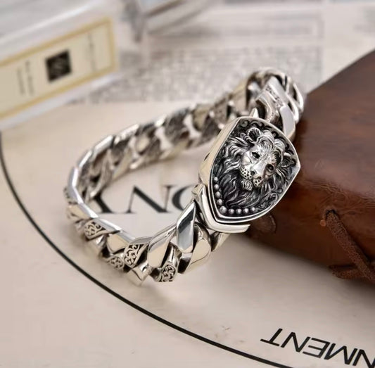 Lion’s Head Bracelet