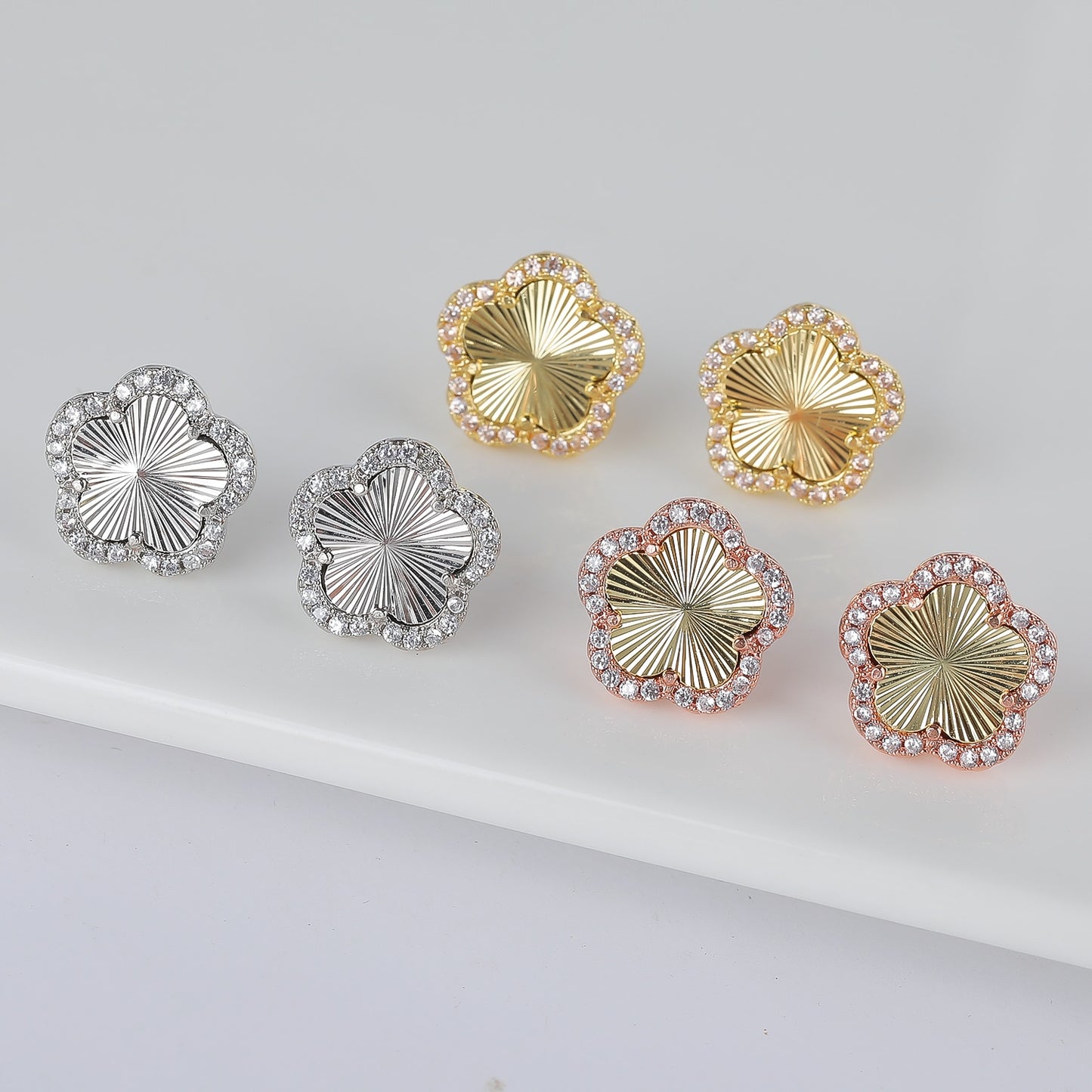 Pretty Charming Earrings