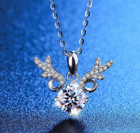 Darling Deer Moissanite