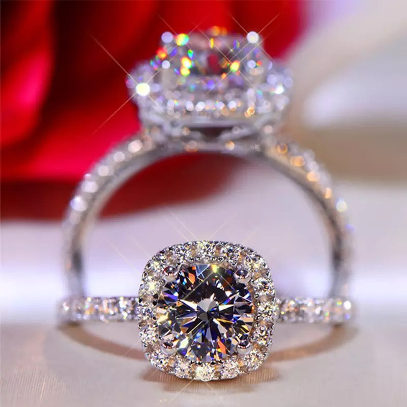 Arienne Moissanite Ring